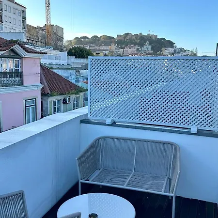 With Castle View Lisboa